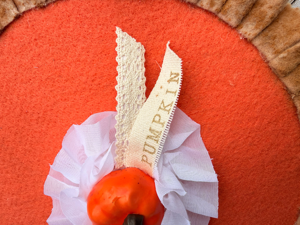 Fake pumpkin pie, faux pumpkin pie, faux pie, primitive pie, fake bake pies, wreath attachments, tiered tray decor, pumpkin pie