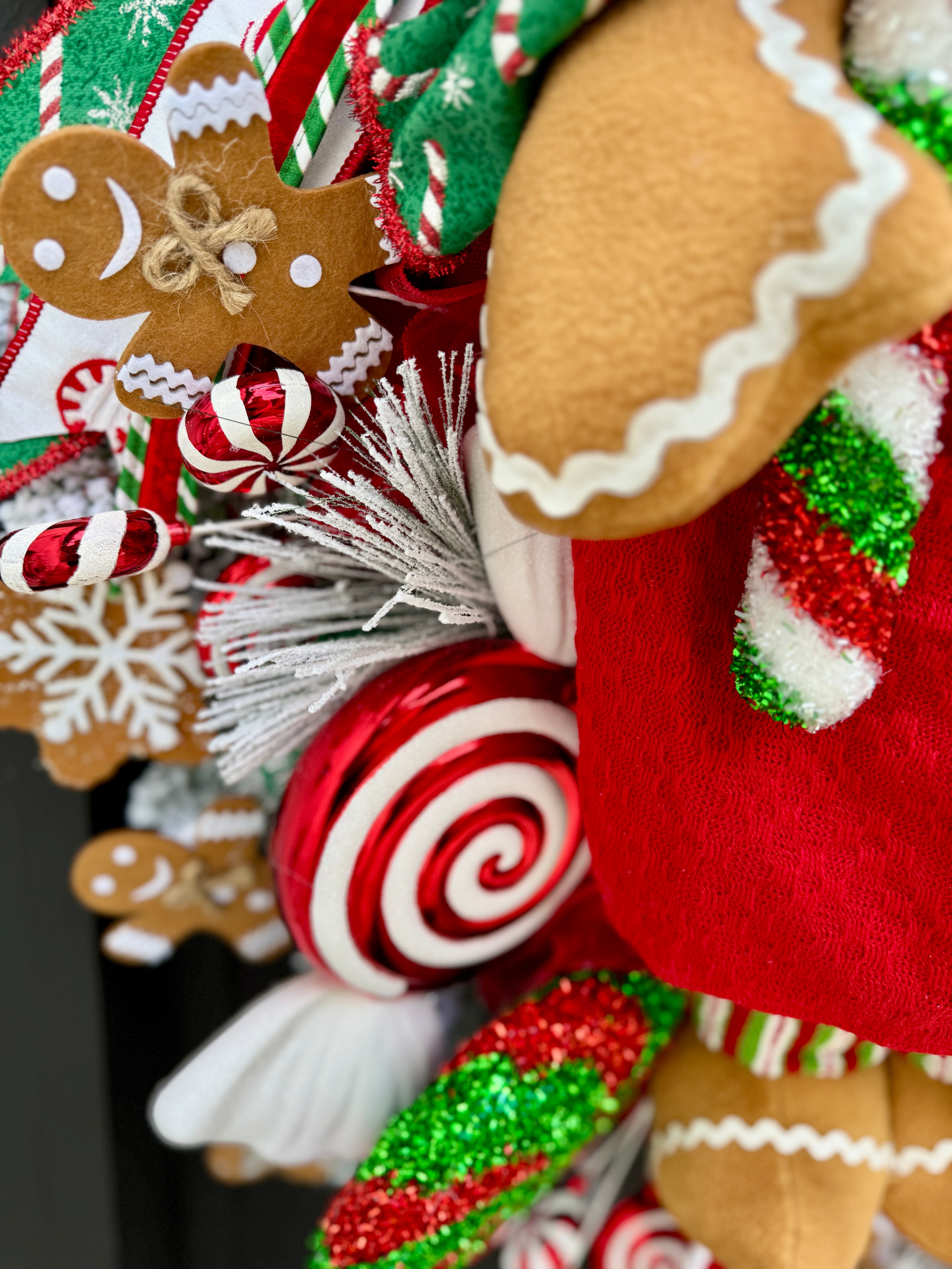 Whimsical Gingerbread Girl Christmas Wreath – Candyland Peppermint Front Door Decor