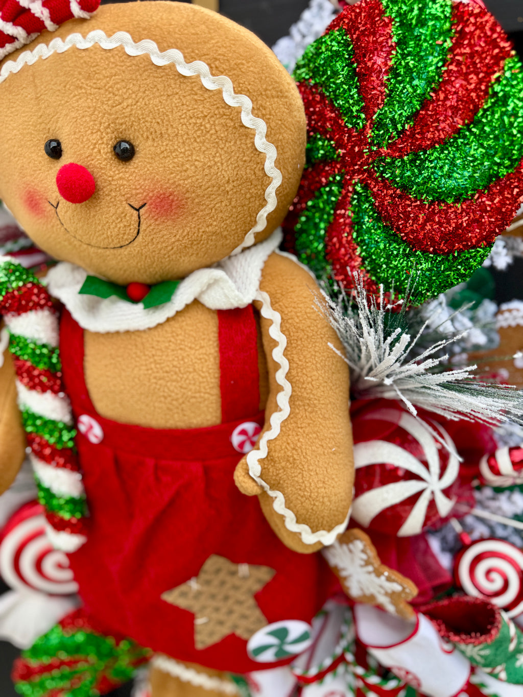 Whimsical Gingerbread Girl Christmas Wreath – Candyland Peppermint Front Door Decor