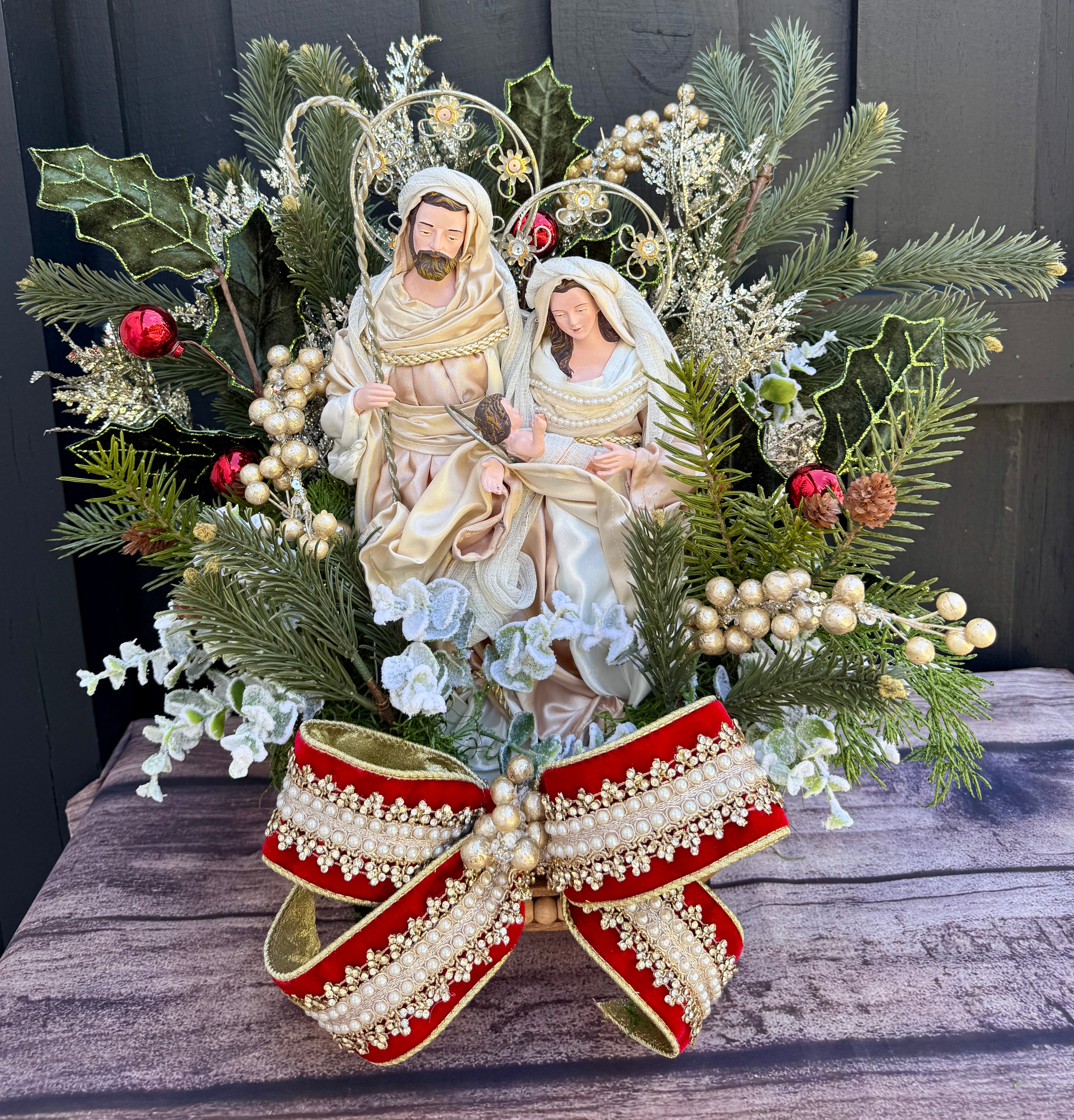 Elegant Holy Family Nativity Centerpiece - Christmas Decoration