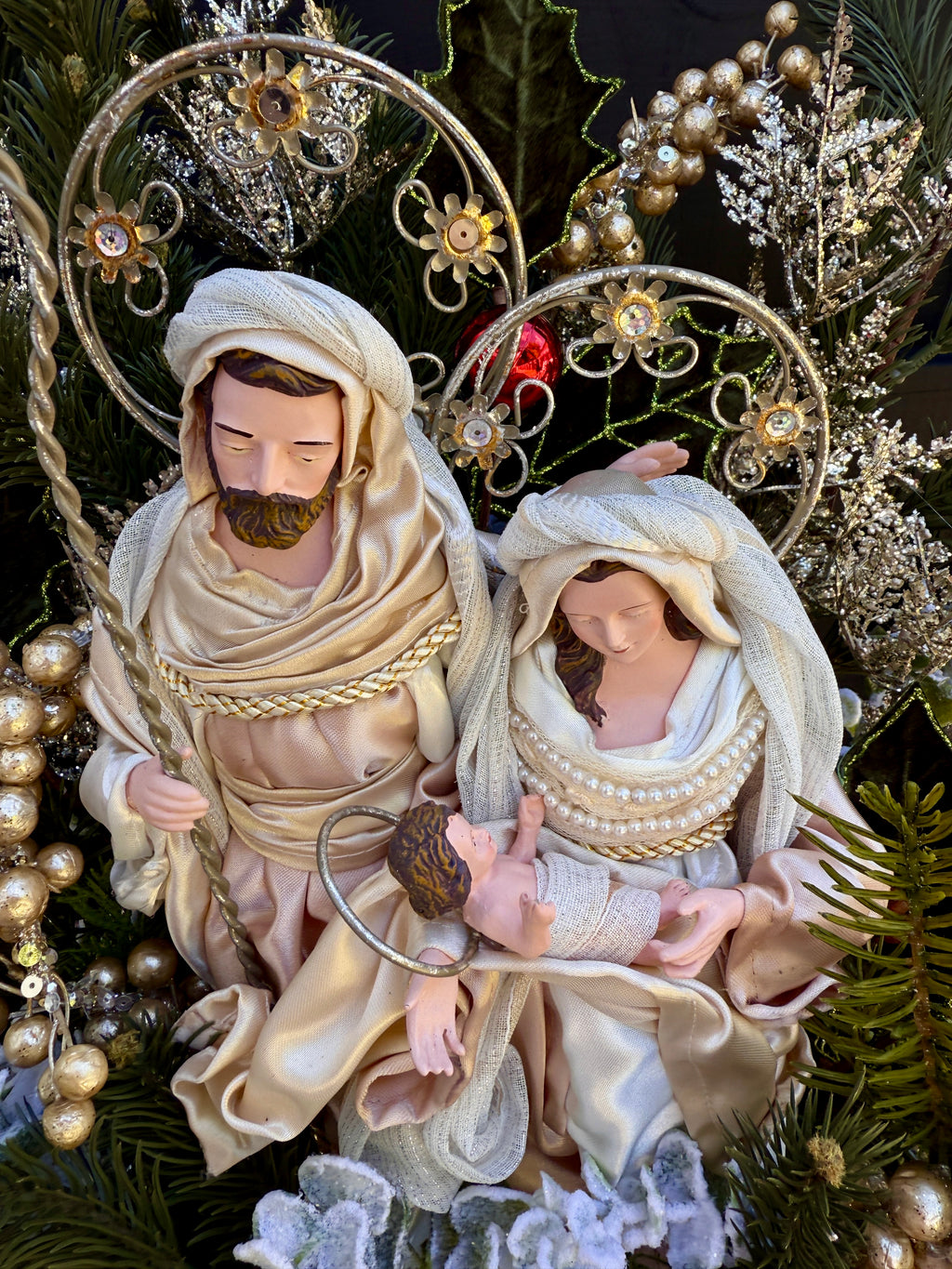 Elegant Holy Family Nativity Centerpiece - Christmas Decoration