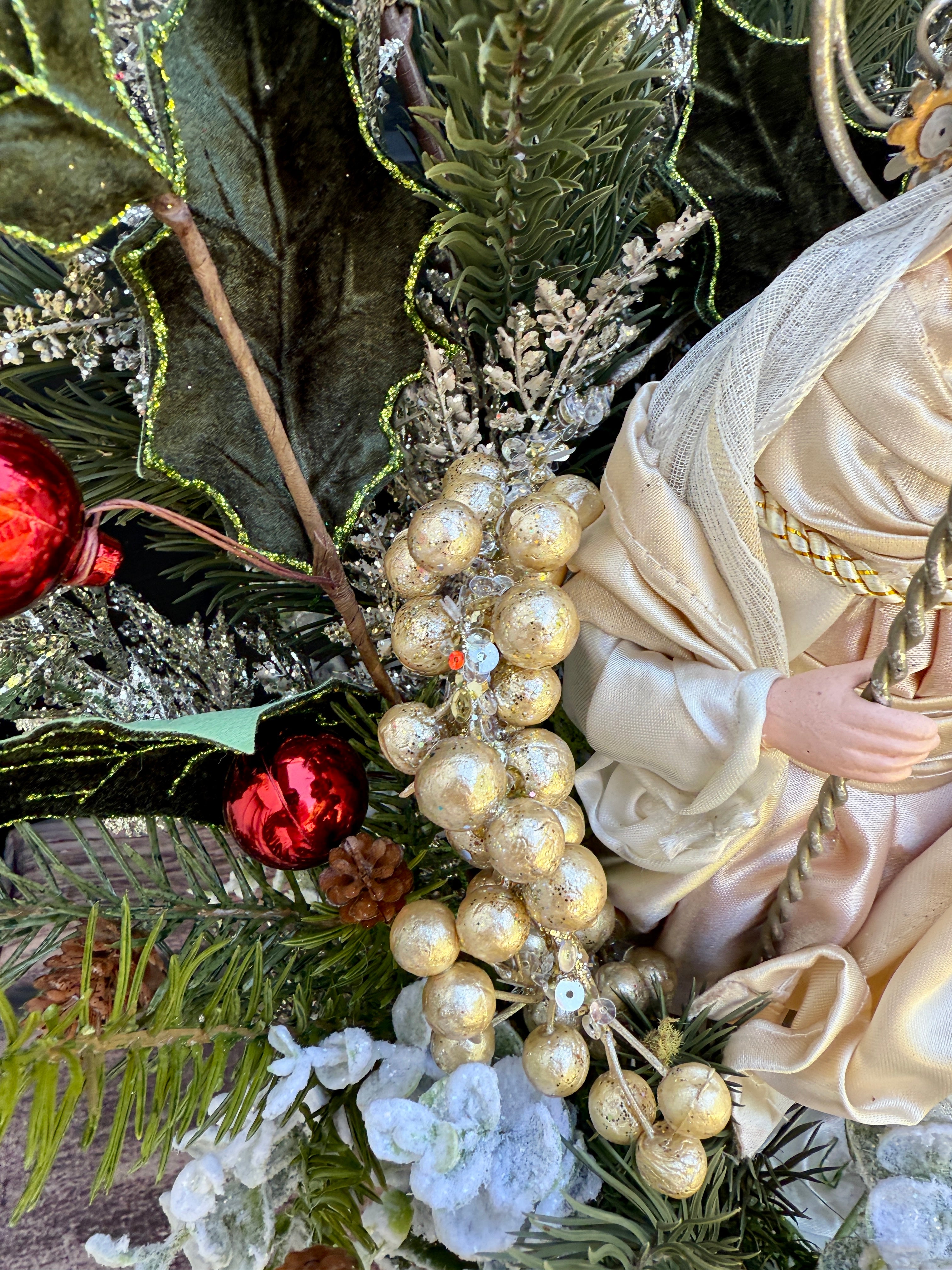 Elegant Holy Family Nativity Centerpiece - Christmas Decoration