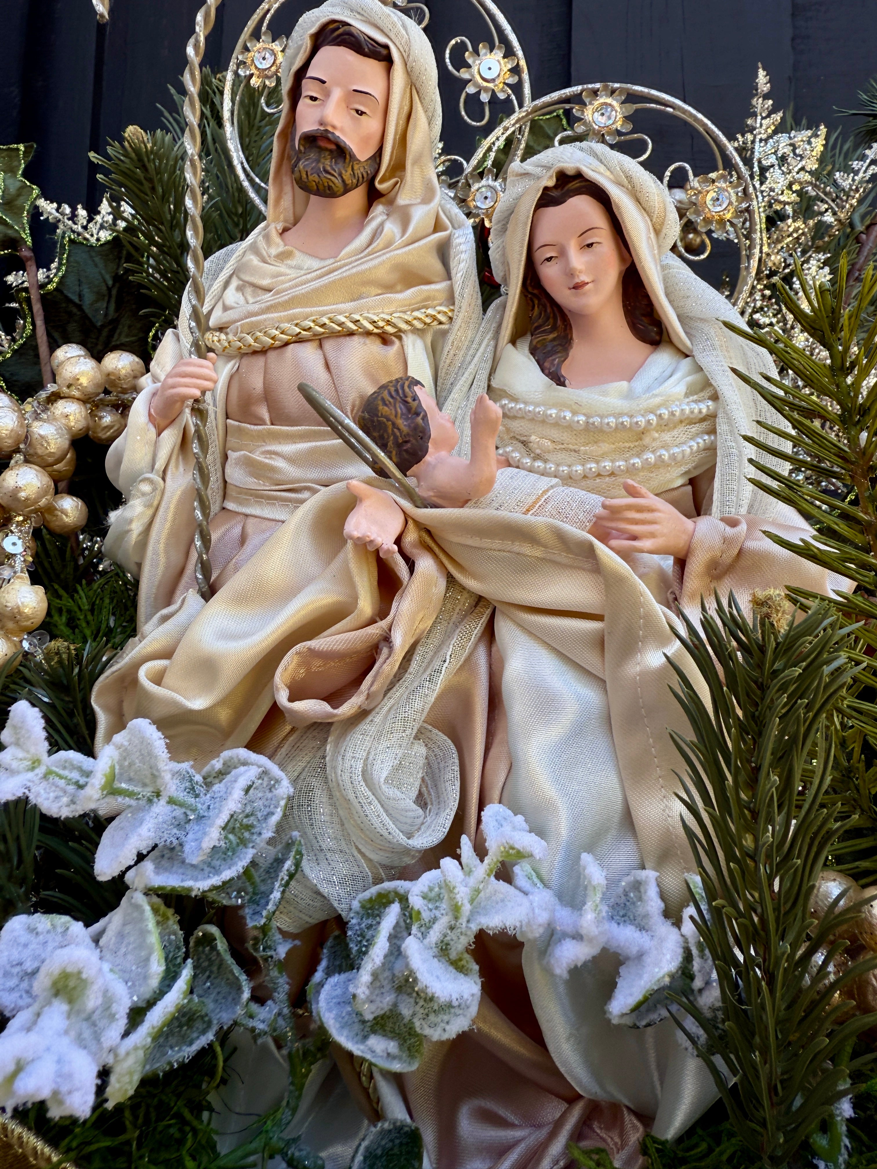 Elegant Holy Family Nativity Centerpiece - Christmas Decoration
