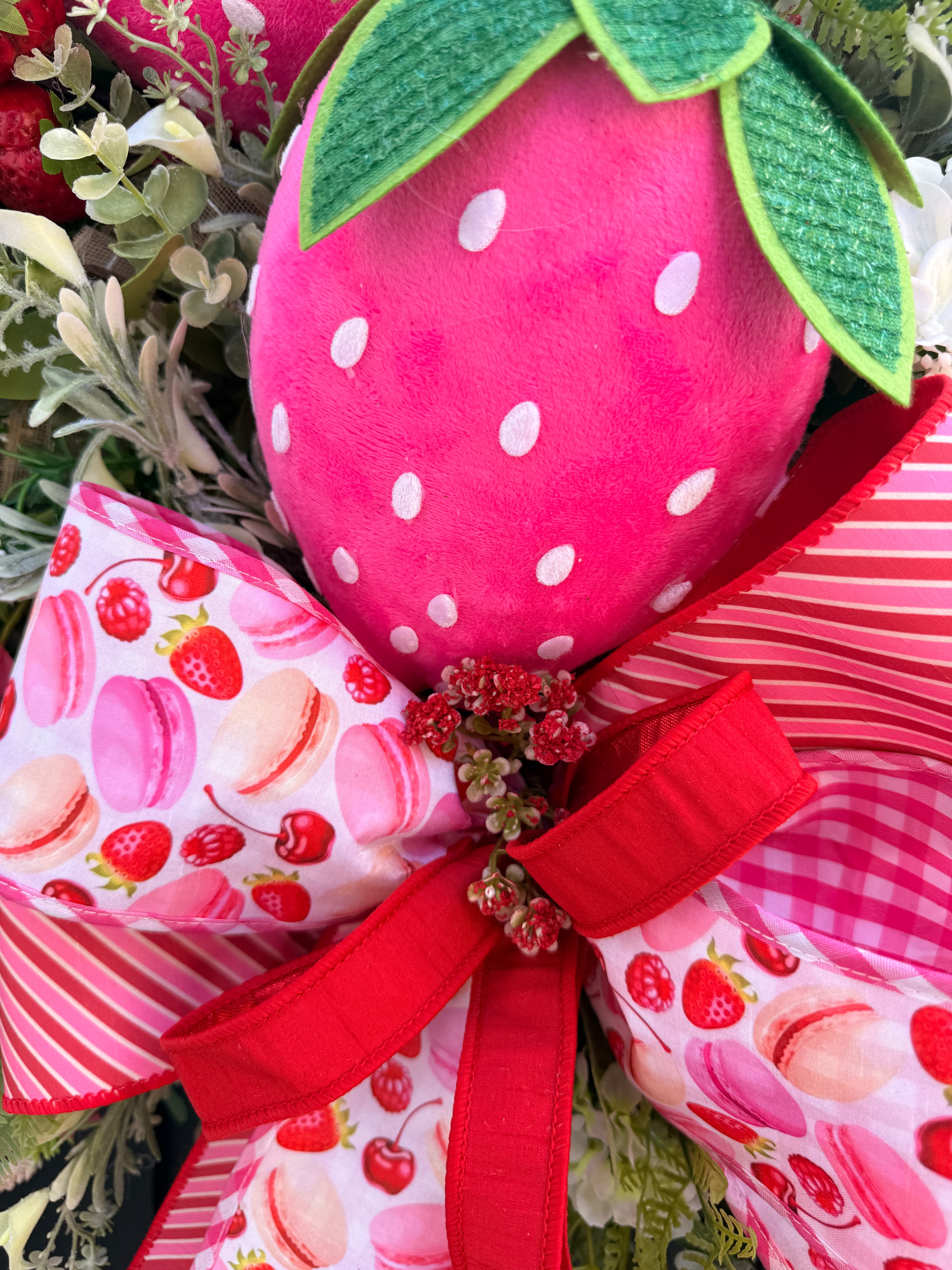 Strawberry Wreath, Farmhouse Fruit Door Decor