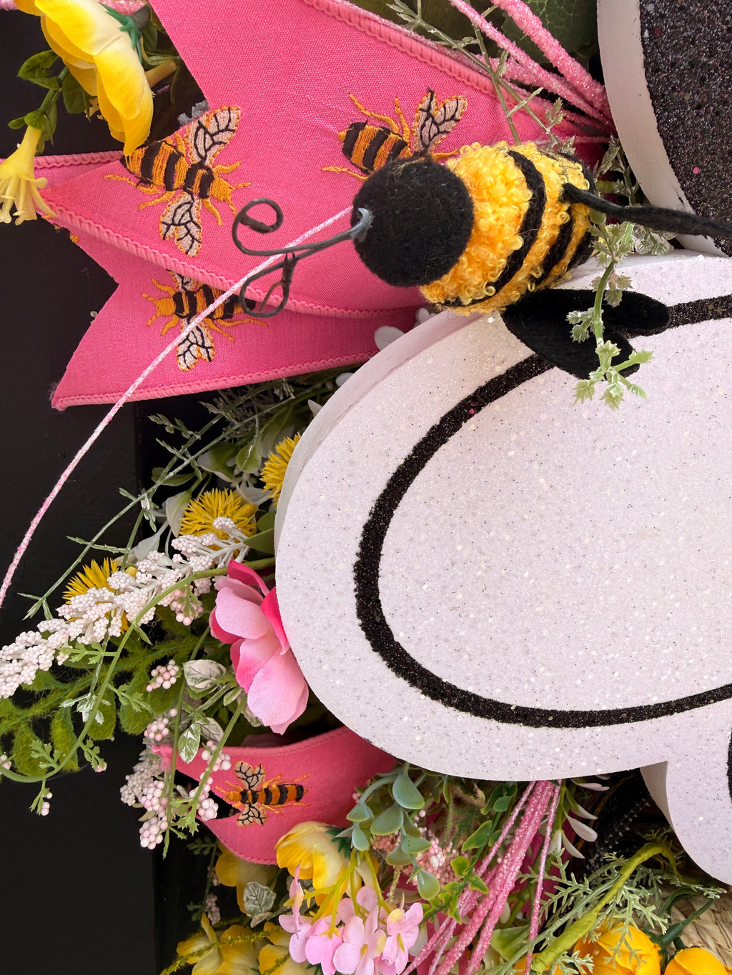 Pink Bumble Bee Wreath, Summer Floral Door Decor, Glitter Bee Accent