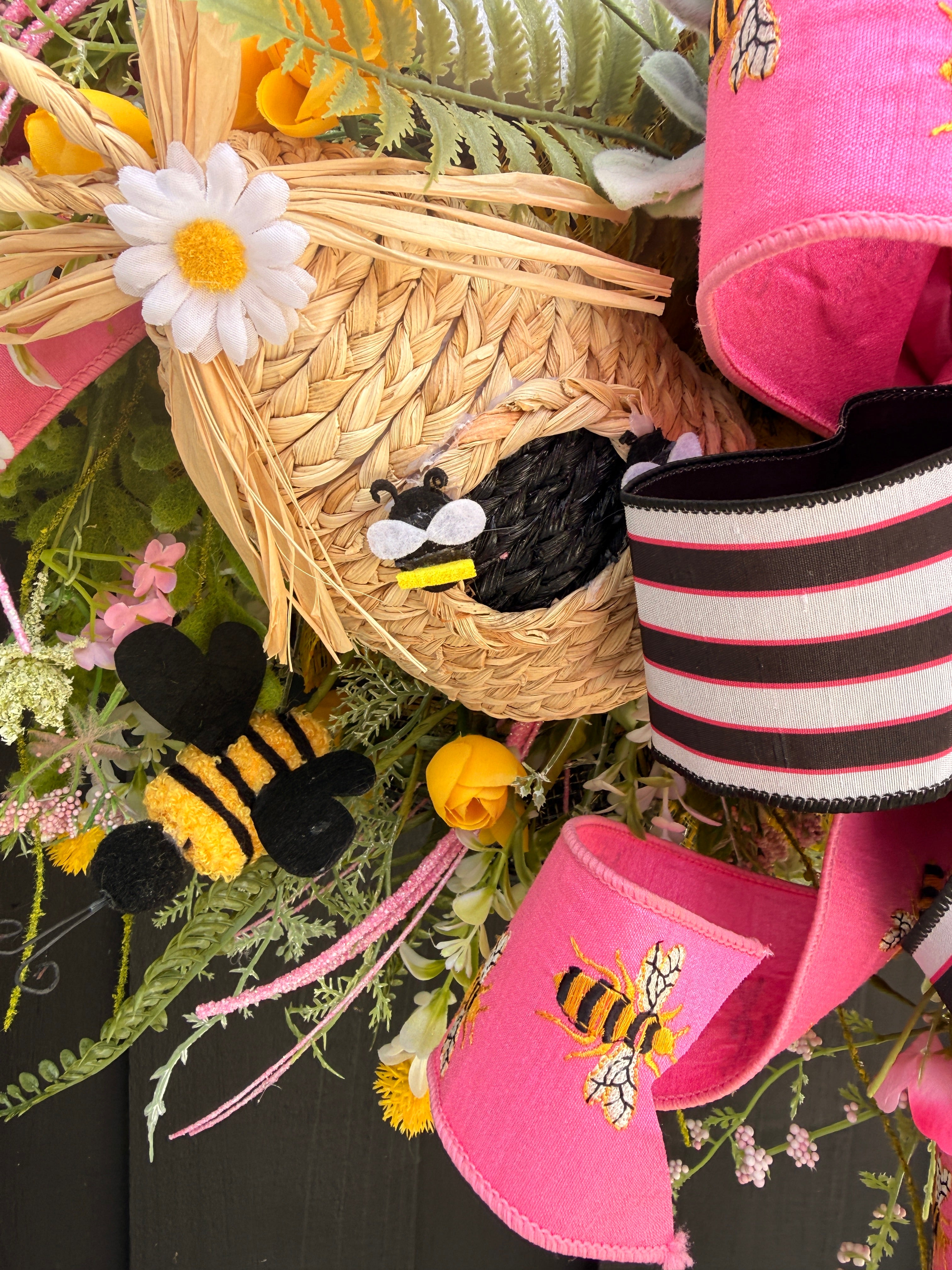 Pink Bumble Bee Wreath, Summer Floral Door Decor, Glitter Bee Accent