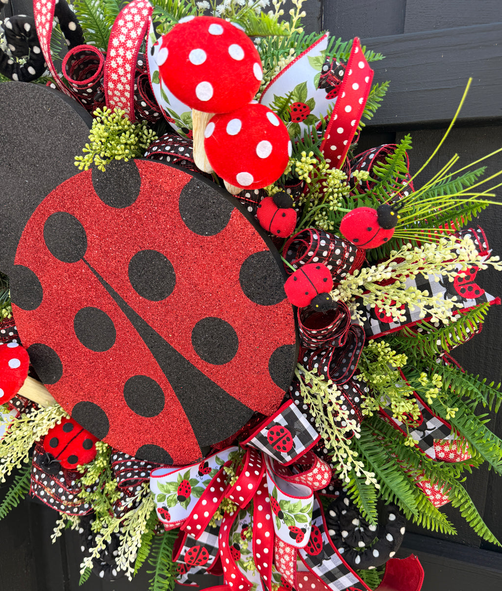 Ladybug Wreath, Spring Summer Wreath
