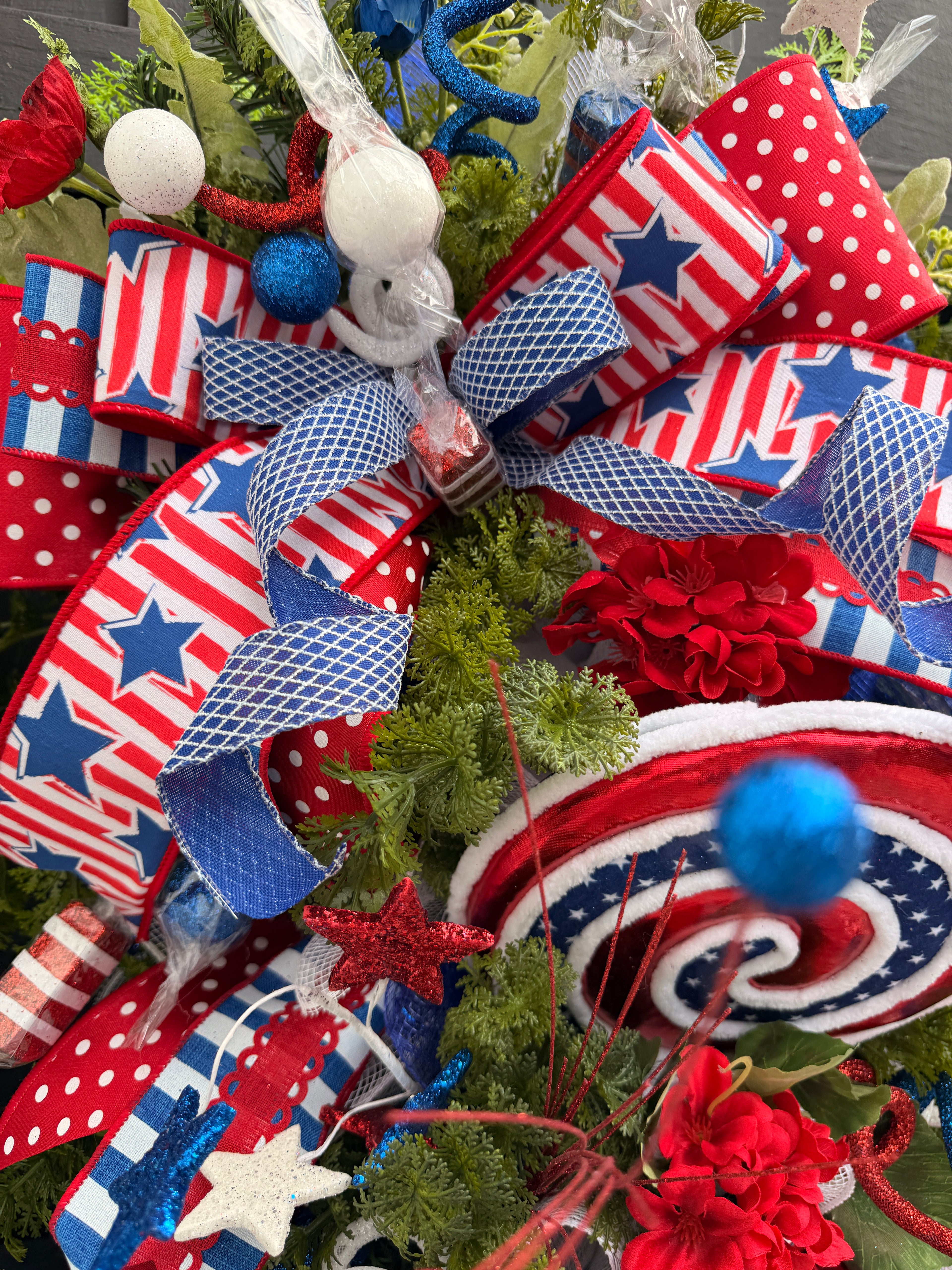 Patriotic Candy Land Swirl Wreath – Red, White & Blue Front Door Decor