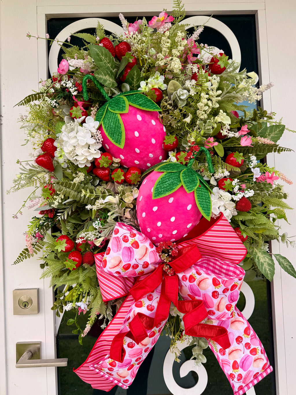 Strawberry Wreath, Farmhouse Fruit Door Decor