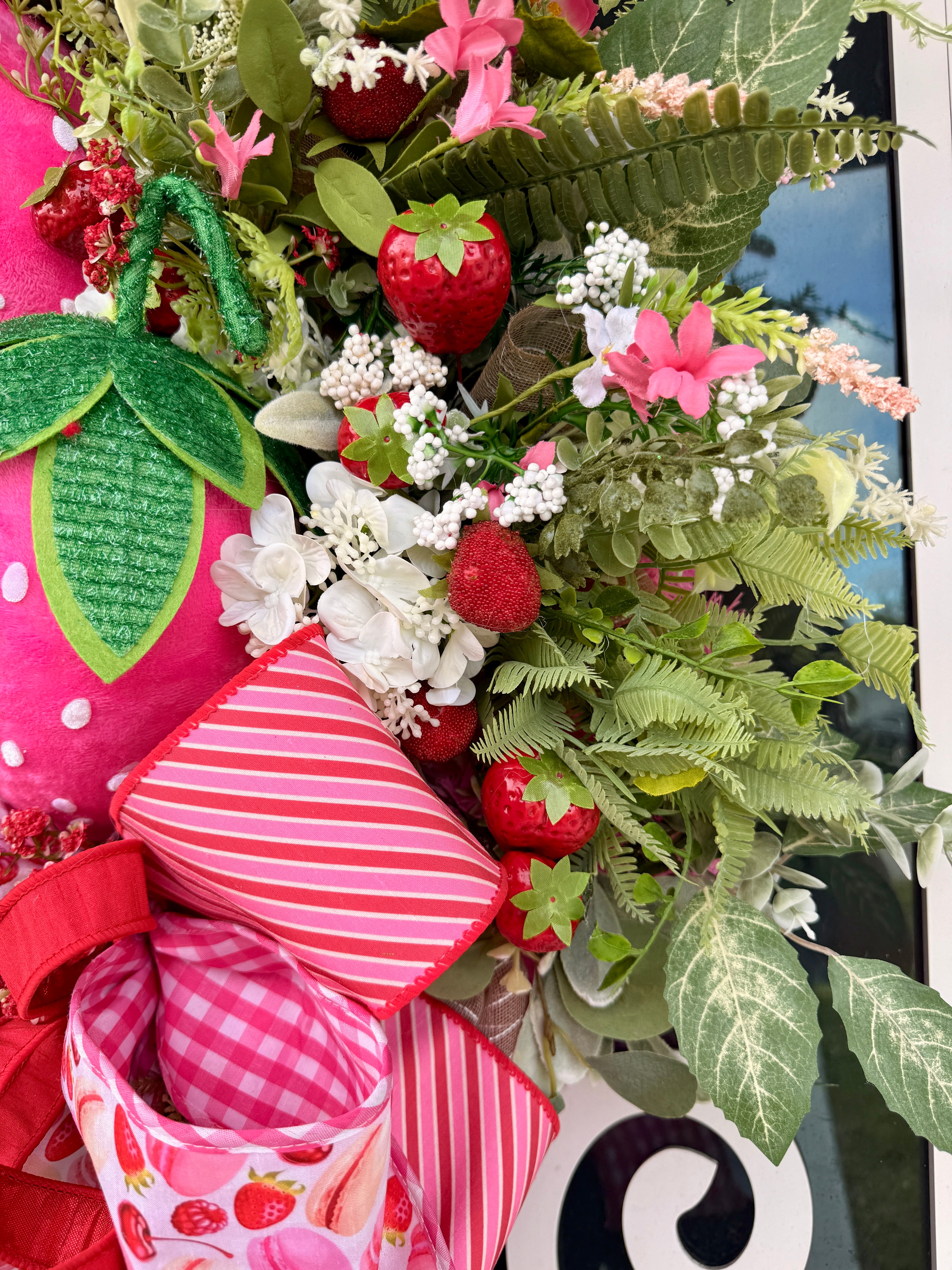 Strawberry Wreath, Farmhouse Fruit Door Decor