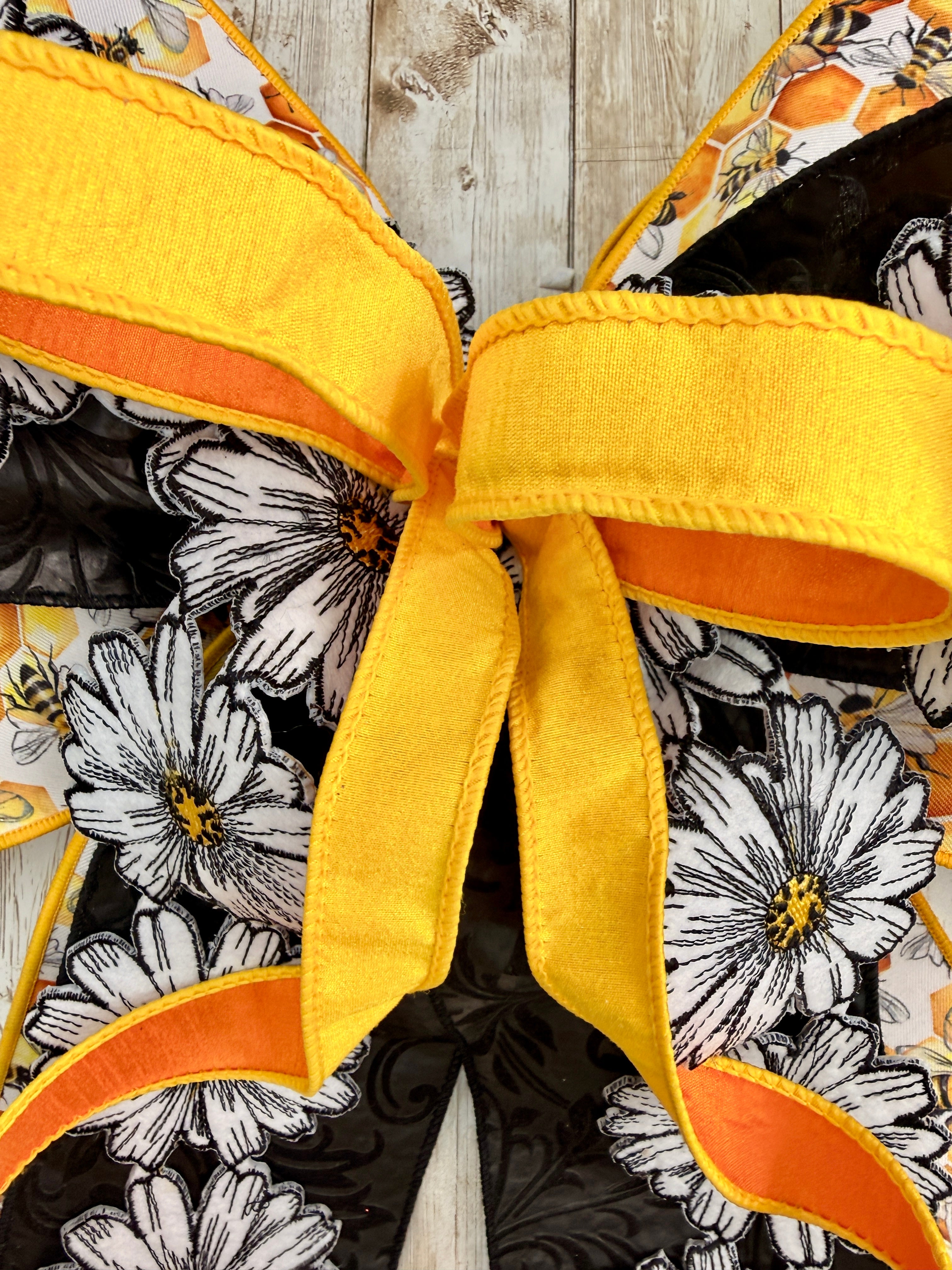Oversized Bee & Daisy Ribbon Bow – Handmade Spring Summer Statement Bow for Wreaths & Door Decor