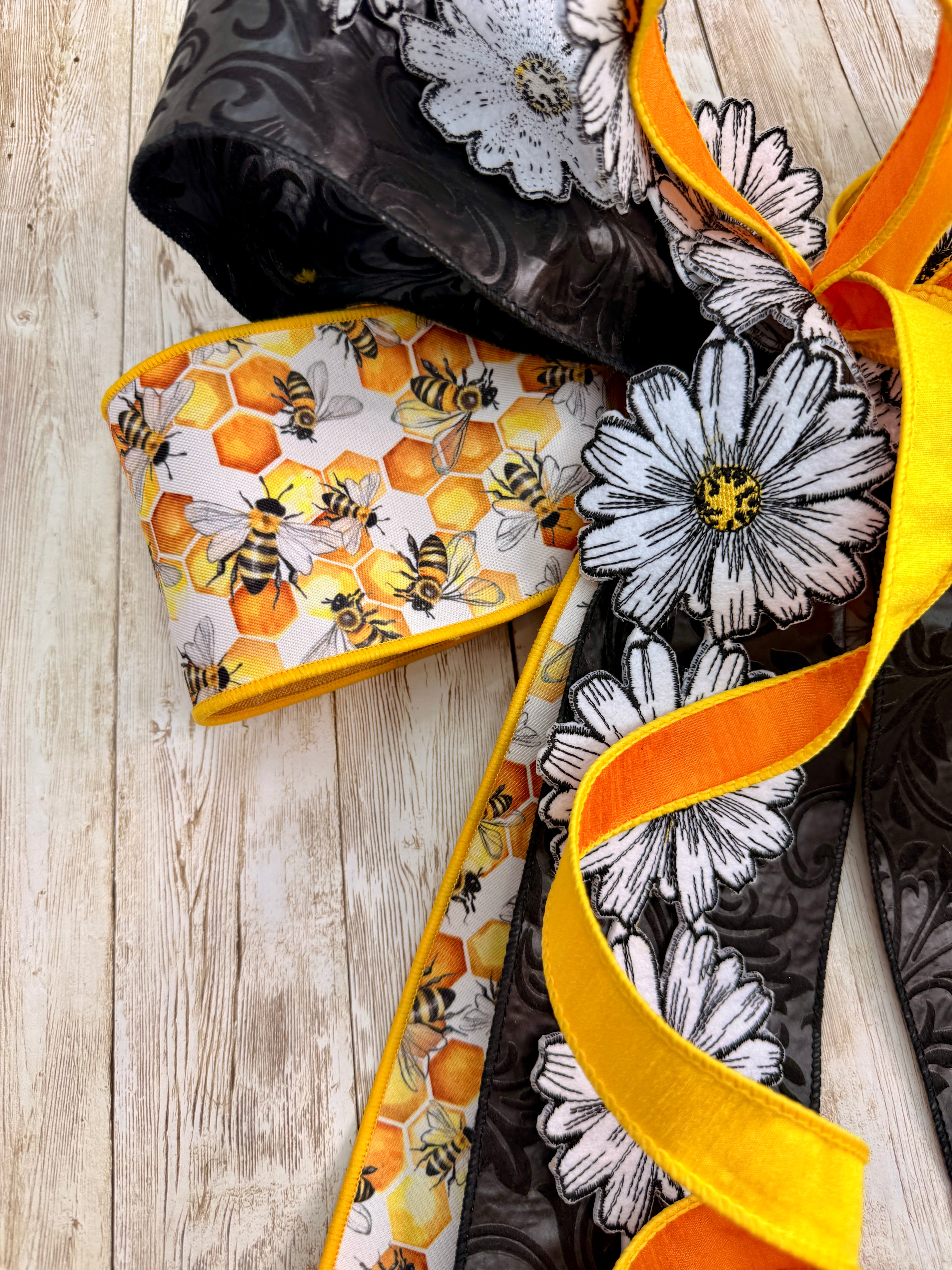 Oversized Bee & Daisy Ribbon Bow – Handmade Spring Summer Statement Bow for Wreaths & Door Decor
