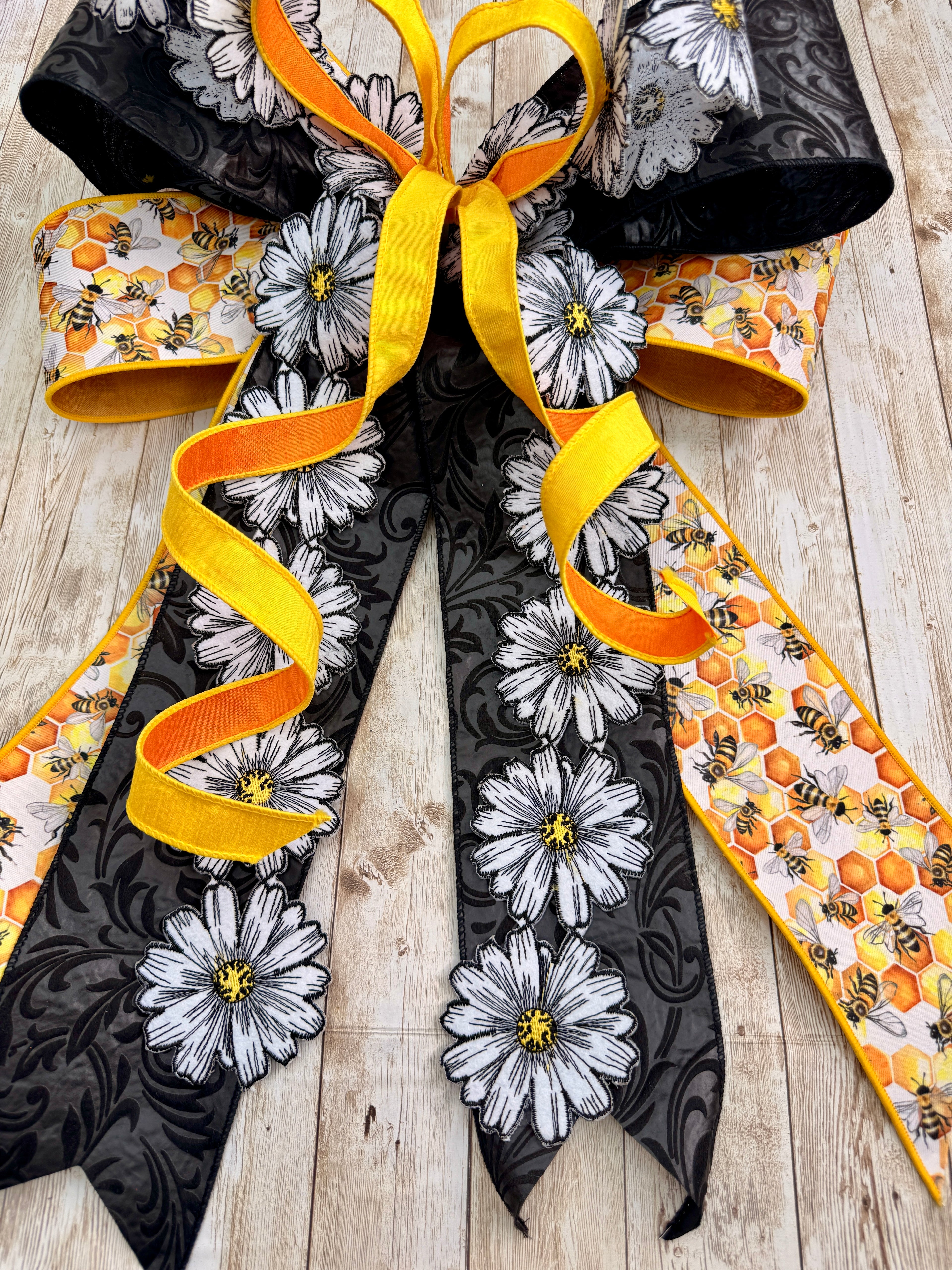 Oversized Bee & Daisy Ribbon Bow – Handmade Spring Summer Statement Bow for Wreaths & Door Decor