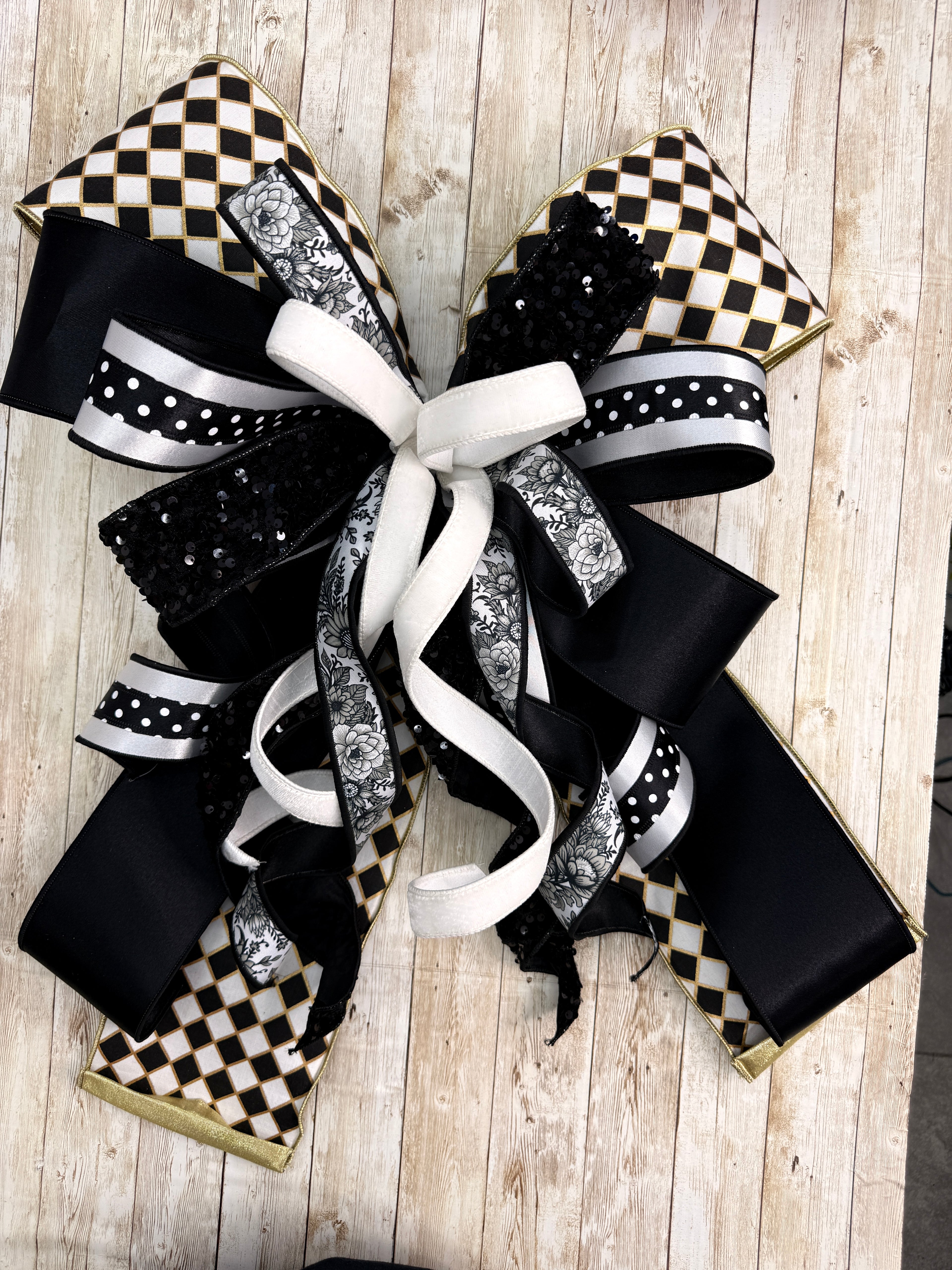 Extra Large Black and White Bow, Elegant Front Door Decor, Classic Wreath Bow, Neutral Porch Decor, Year Round Door Accent, Farmhouse Bow