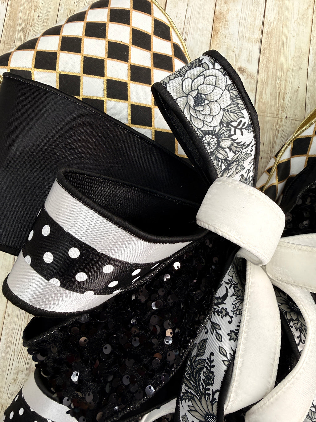 Extra Large Black and White Bow, Elegant Front Door Decor, Classic Wreath Bow, Neutral Porch Decor, Year Round Door Accent, Farmhouse Bow