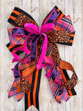Extra Large Halloween Bow, Spooky Front Door Decor, Black Orange Wreath Bow, Witchy Porch Decor, Halloween Door Hanger Accent, Fall Bow