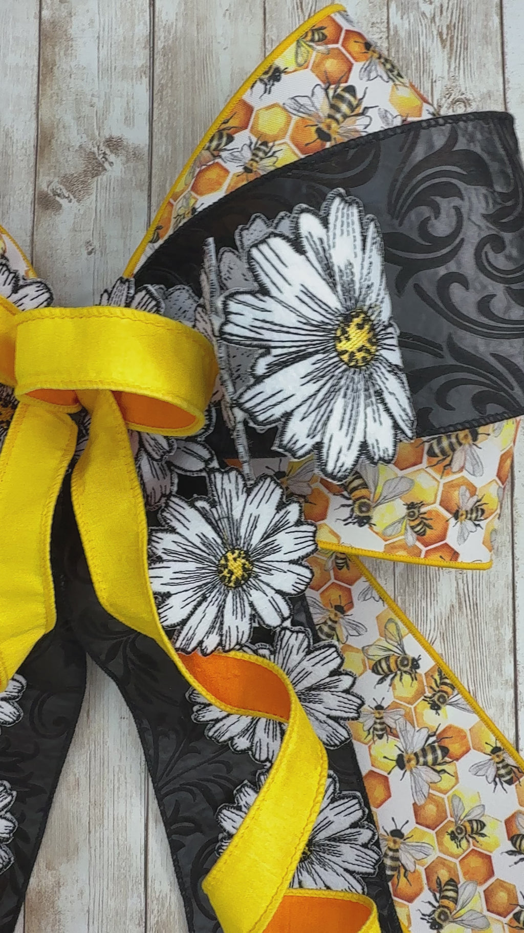 Oversized Bee & Daisy Ribbon Bow – Handmade Spring Summer Statement Bow for Wreaths & Door Decor